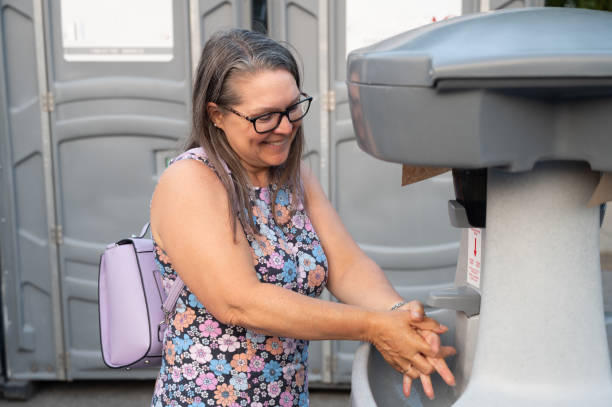Best Portable bathroom rental  in Poplar Grove, IL